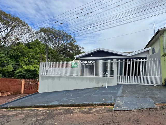 Casa 3 quartos e 1 banheiro, à venda ou para alugar, no bairro Vila Operária 2 em Apucarana