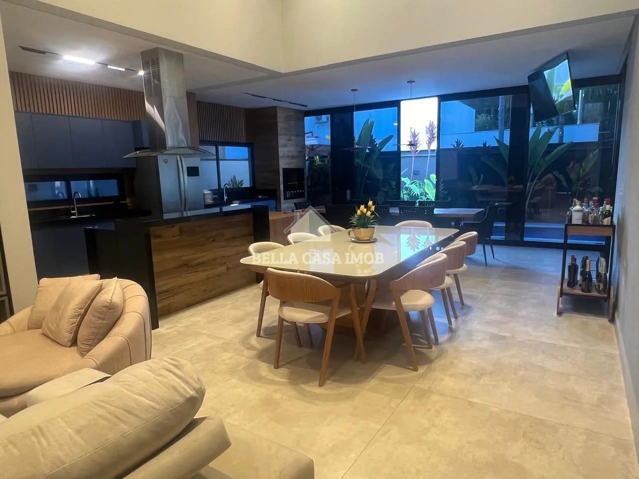 Casa à venda com 3 quartos, 225m² - Foto 11