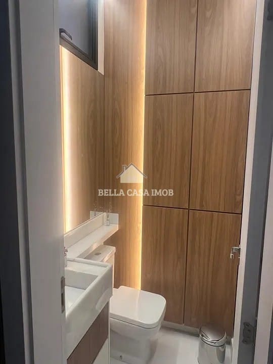Casa à venda com 3 quartos, 225m² - Foto 9