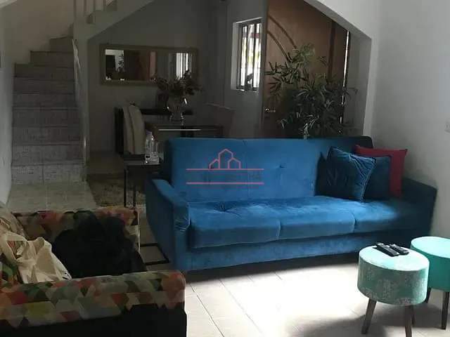 Casa com 150m² 3 quartos e 2 banheiros, à venda, no bairro Jardim Silveira em Barueri
