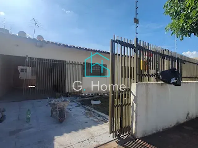 Casa com 280m² 3 quartos e 1 banheiro, à venda, no bairro Residencial Professora Marieta em Londrina