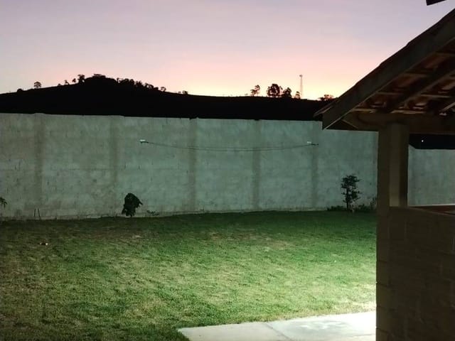 Casa com 384m² 2 quartos e 2 banheiros, à venda, no bairro Loteamento Parque Serras de Atibaia I em Atibaia