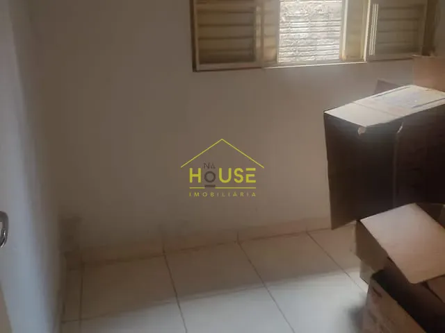 Casa com 267m² 1 quarto e 1 banheiro, à venda, no bairro Chris II em Votuporanga