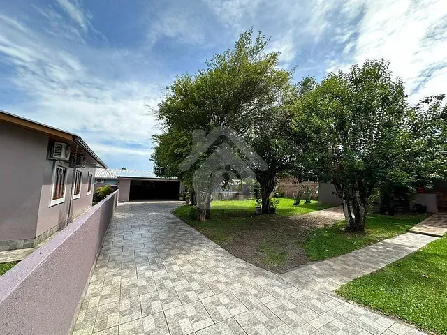 Casa com 210m² 3 quartos e 3 banheiros, à venda, no bairro Fazenda São José em Paverama
