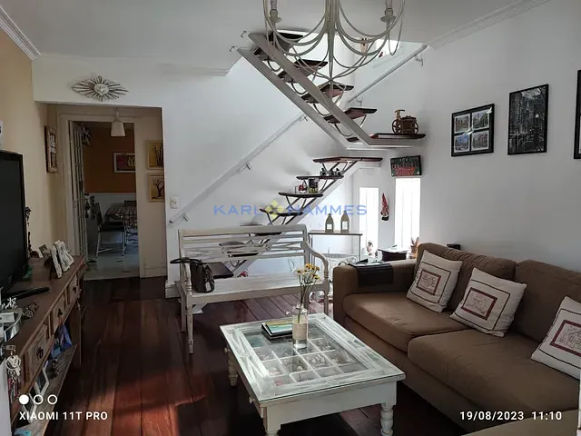 Casa 4 quartos e 3 banheiros, à venda, no bairro Simeria em Petrópolis
