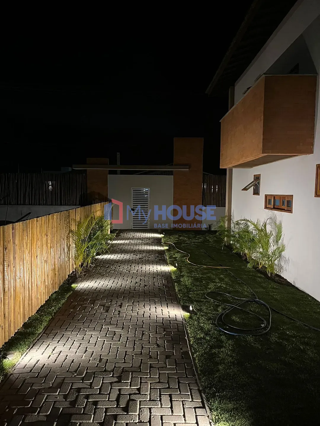 Casa, 2 quartos, 1024 m² - Foto 11
