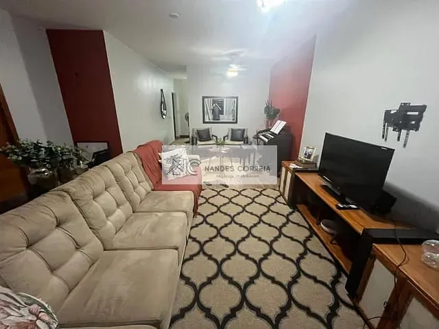 Casa 3 quartos e 3 banheiros, à venda, no bairro Jardim São Francisco de Assis em Londrina
