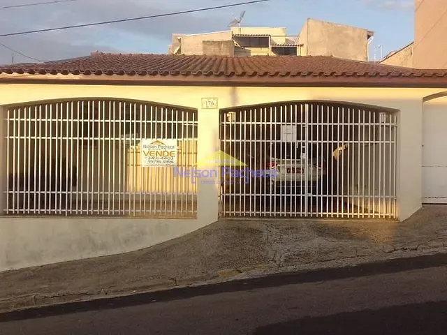 Casa com 250m² 2 quartos e 1 banheiro, à venda, no bairro Sto Antonio em Capivari