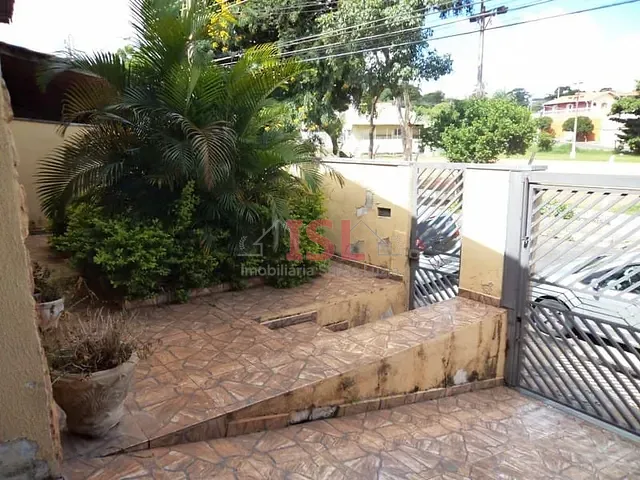 Casa com 300m² 2 quartos e 1 banheiro, à venda, no bairro Jardim Santa Amália em Campinas