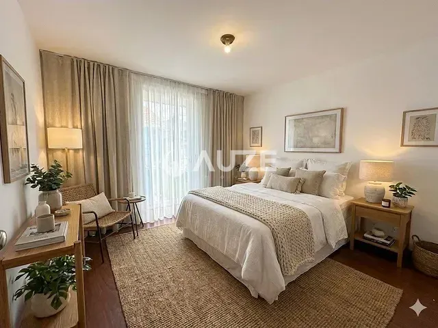 Casa com 200m² 3 quartos e 3 banheiros, à venda, no bairro Capão Raso em Curitiba