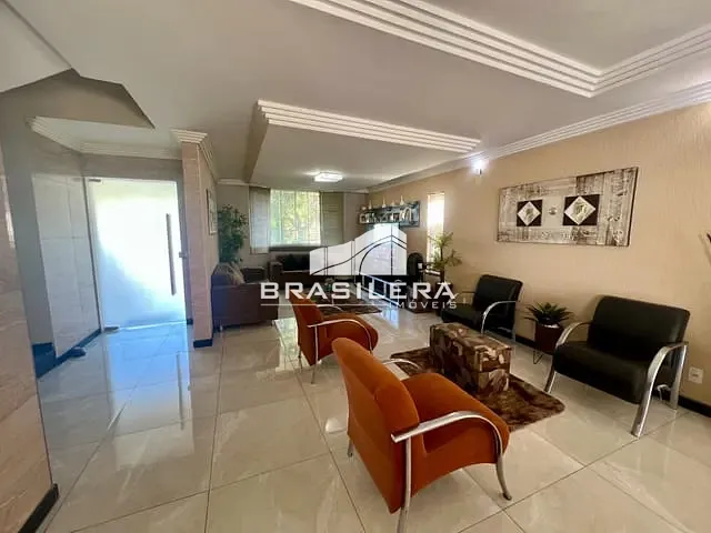 Casa com 390m² 3 quartos e 5 banheiros, à venda, no bairro Loteamento Portal do Sol I em Goiânia