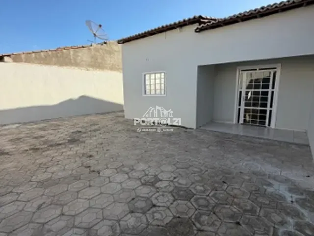 Casa 3 quartos e 2 banheiros, para alugar, no bairro Vila Eulália em Petrolina