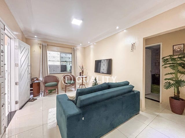 Casa com 136m² 3 quartos e 3 banheiros, à venda, no bairro Jóquei Clube em Fortaleza