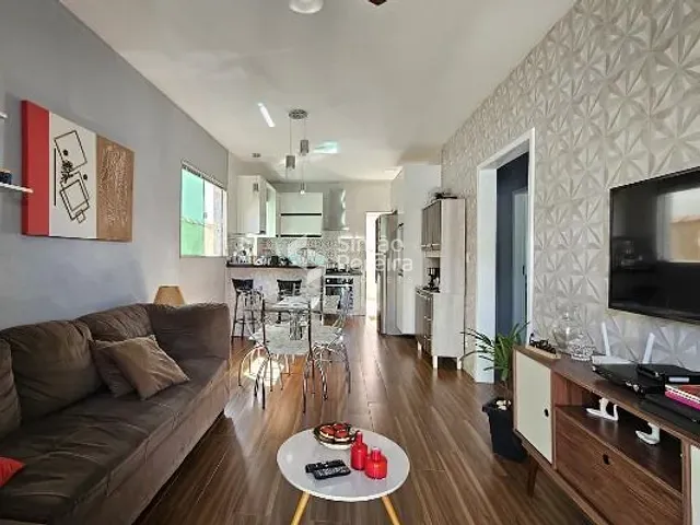 Casa com 400m² 3 quartos e 3 banheiros, à venda, no bairro Vila Paraíso em Três Rios