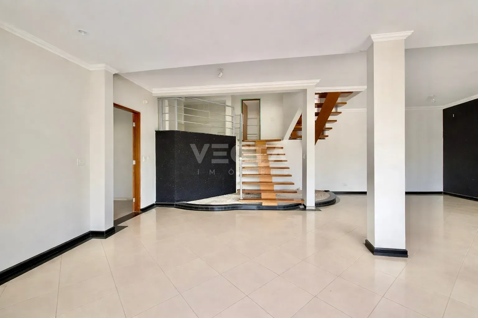 Casa, 3 quartos, 270 m² - Foto 3