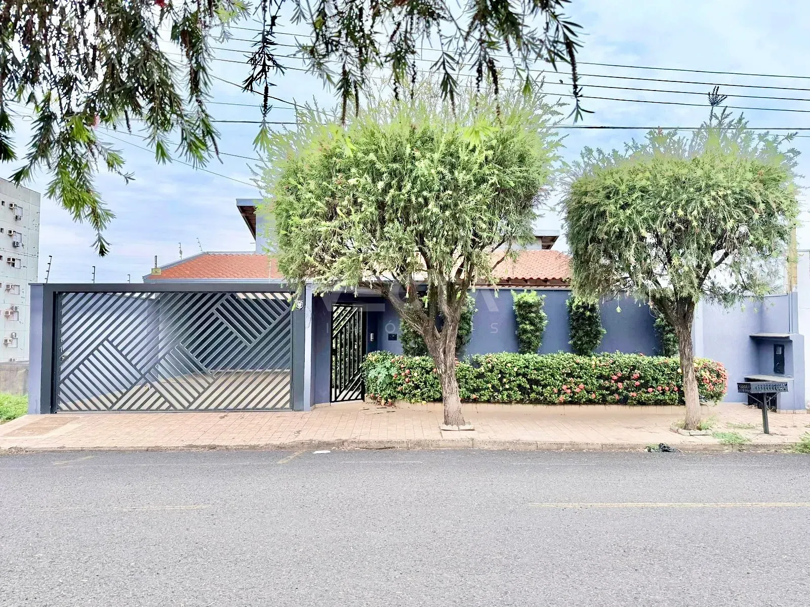 Casa, 3 quartos, 270 m² - Foto 1