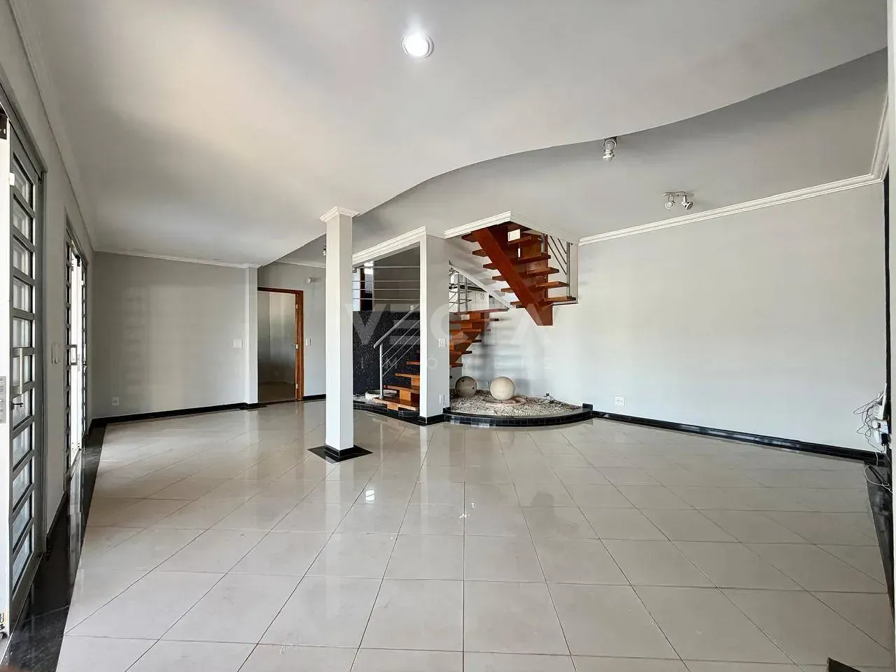 Casa, 3 quartos, 270 m² - Foto 8
