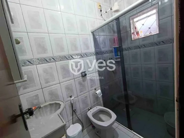 Casa com 240m² 4 quartos e 1 banheiro, à venda, no bairro Engenheiro Clovis Freitas Leal em Araxá