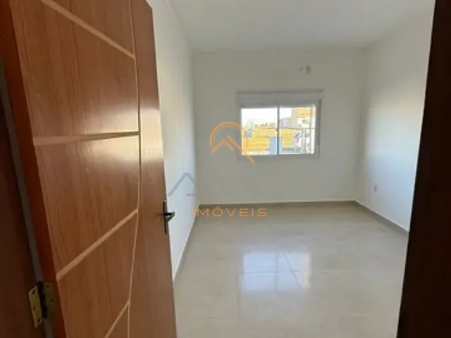 Casa com 360m² 3 quartos e 3 banheiros, à venda, no bairro Três Vendas em Pelotas