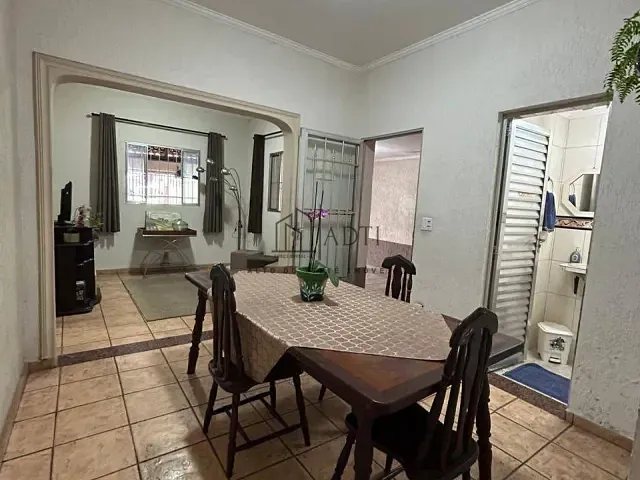 Casa 3 quartos e 2 banheiros, à venda, no bairro Mogi Moderno em Mogi das Cruzes