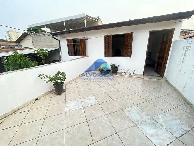 Casa com 164m² 3 quartos e 2 banheiros, à venda, no bairro Jardim das Indústrias em São José dos Campos