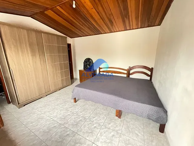Casa com 164m² 3 quartos e 2 banheiros, à venda, no bairro Jardim das Indústrias em São José dos Campos