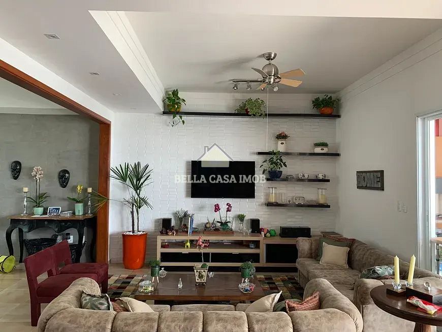 Casa à venda com 5 quartos, 380m² - Foto 2