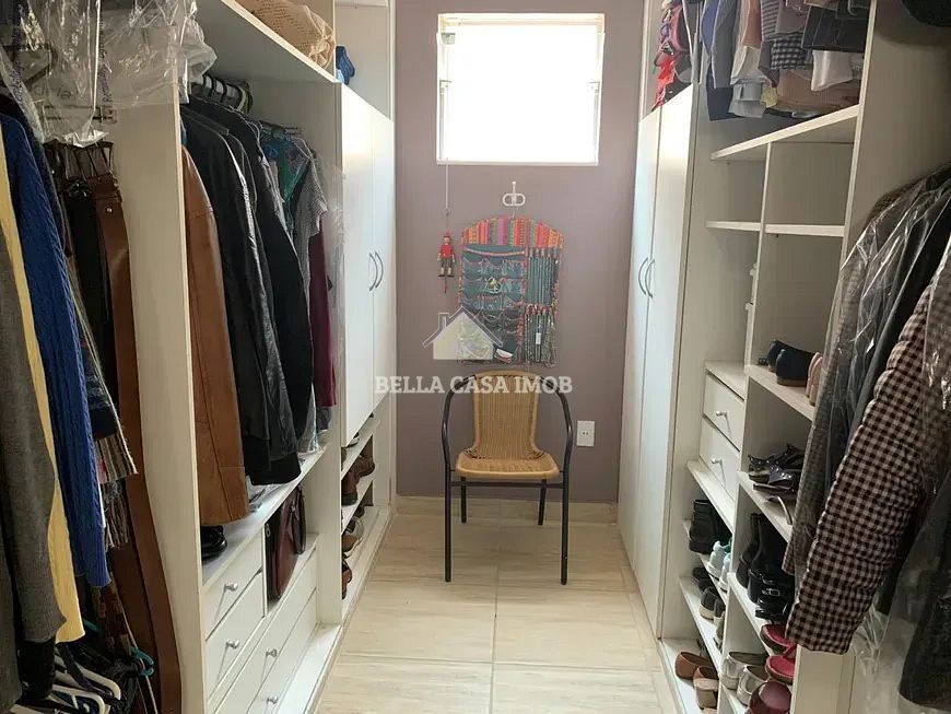 Casa à venda com 5 quartos, 380m² - Foto 17