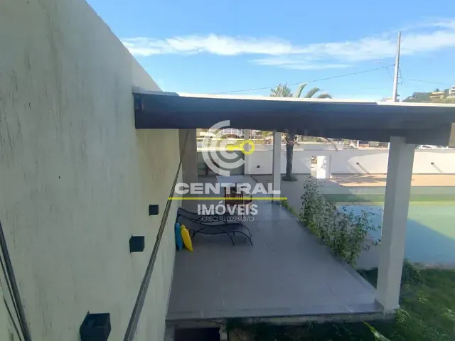 Casa com 577m² 4 quartos e 1 banheiro, à venda, no bairro Ponta Negra (Ponta Negra) em Maricá