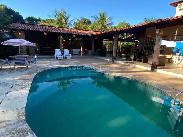 Casa com 500m² 4 quartos e 4 banheiros, à venda, no bairro Gurupi em Teresina