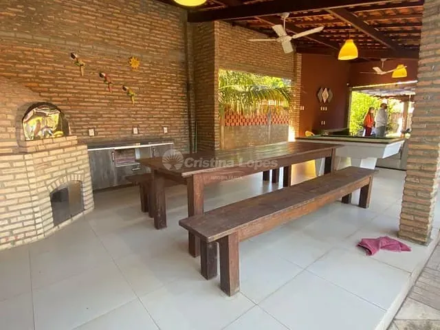 Casa com 500m² 4 quartos e 4 banheiros, à venda, no bairro Gurupi em Teresina