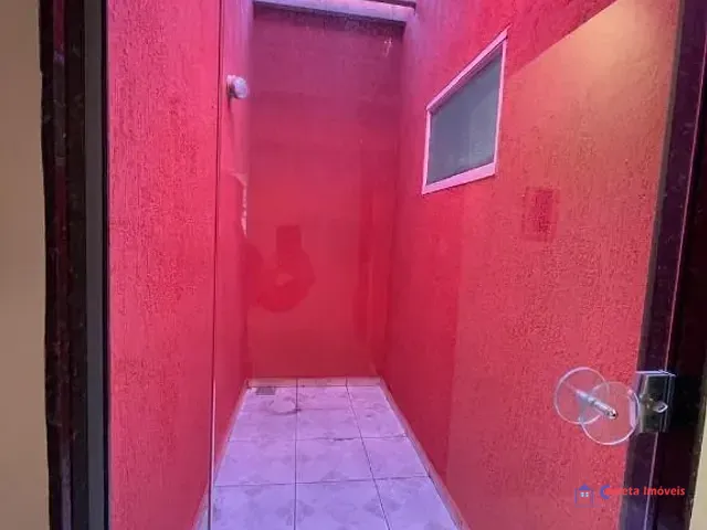 Casa 2 quartos e 1 banheiro, para alugar, no bairro Santos Dumont em Três Lagoas