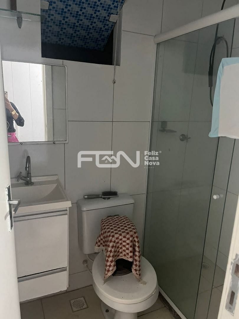 Casa à venda com 2 quartos, 68m² - Foto 10