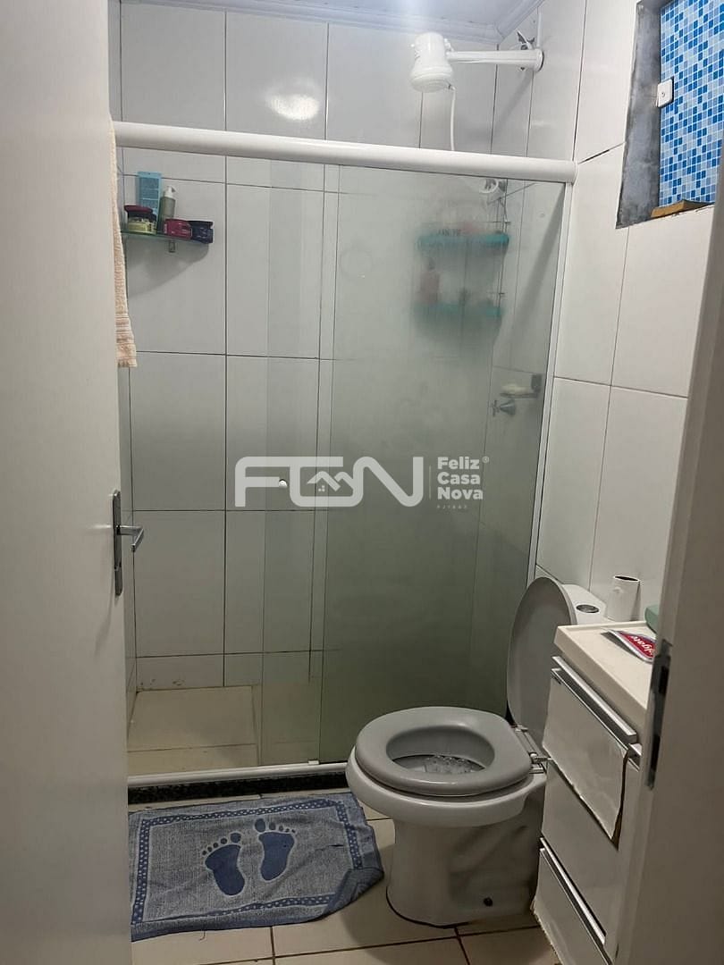 Casa à venda com 2 quartos, 68m² - Foto 11