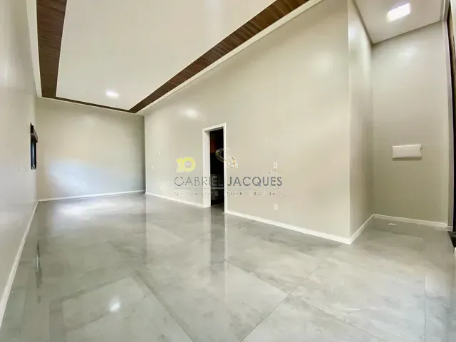 Casa com 360m² 3 quartos e 2 banheiros, à venda, no bairro Pedra Branca em Palhoça