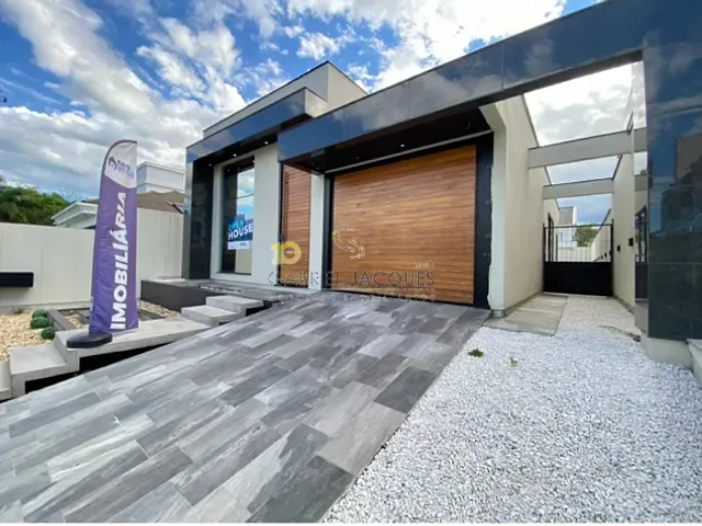 Casa com 360m² 3 quartos e 2 banheiros, à venda, no bairro Pedra Branca em Palhoça