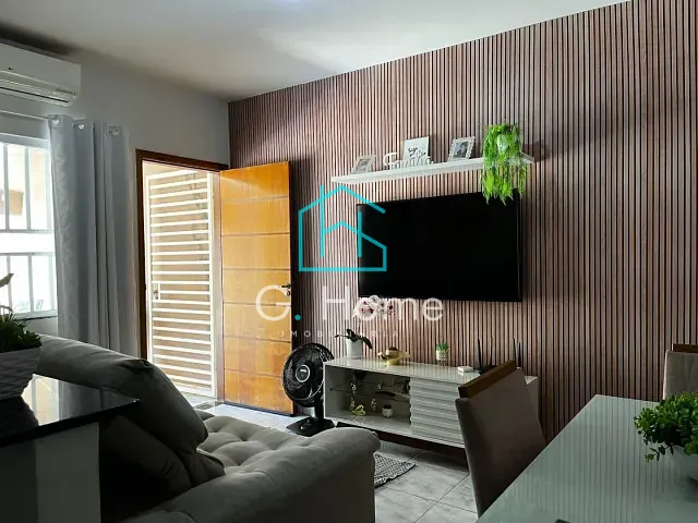 Casa com 125m² 3 quartos e 1 banheiro, à venda, no bairro Conjunto Habitacional Champagnat em Londrina