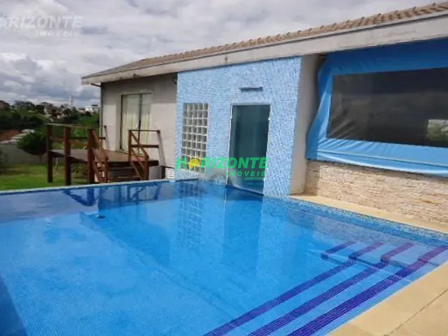 Casa com 1600m² 5 quartos e 6 banheiros, à venda, no bairro Parque Mirante Do Vale em Jacareí