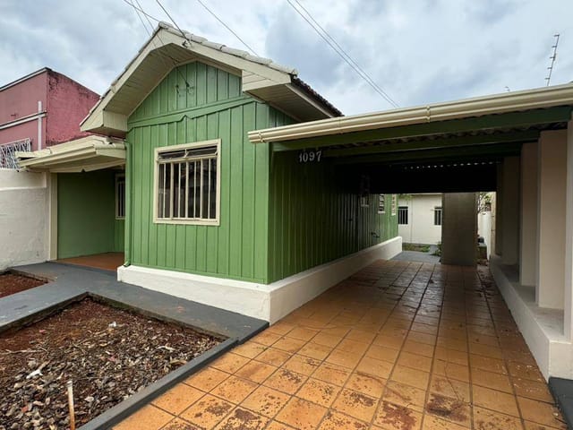 Foto do Casa - Casa para Locação 3 Quartos, 1 Vaga, 250M², Vila Brasil, Londrina - PR | Imobiliária Brasil