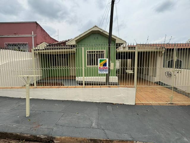 Foto do Casa - Casa para Locação 3 Quartos, 1 Vaga, 250M², Vila Brasil, Londrina - PR | Imobiliária Brasil