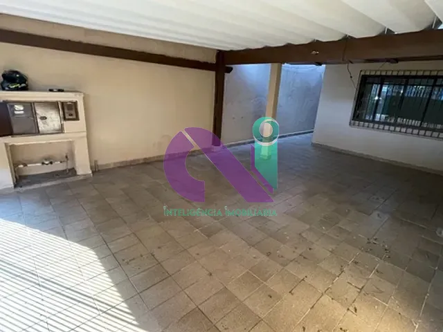 Casa com 117m² 2 quartos e 1 banheiro, à venda, no bairro Santo Antônio em Osasco
