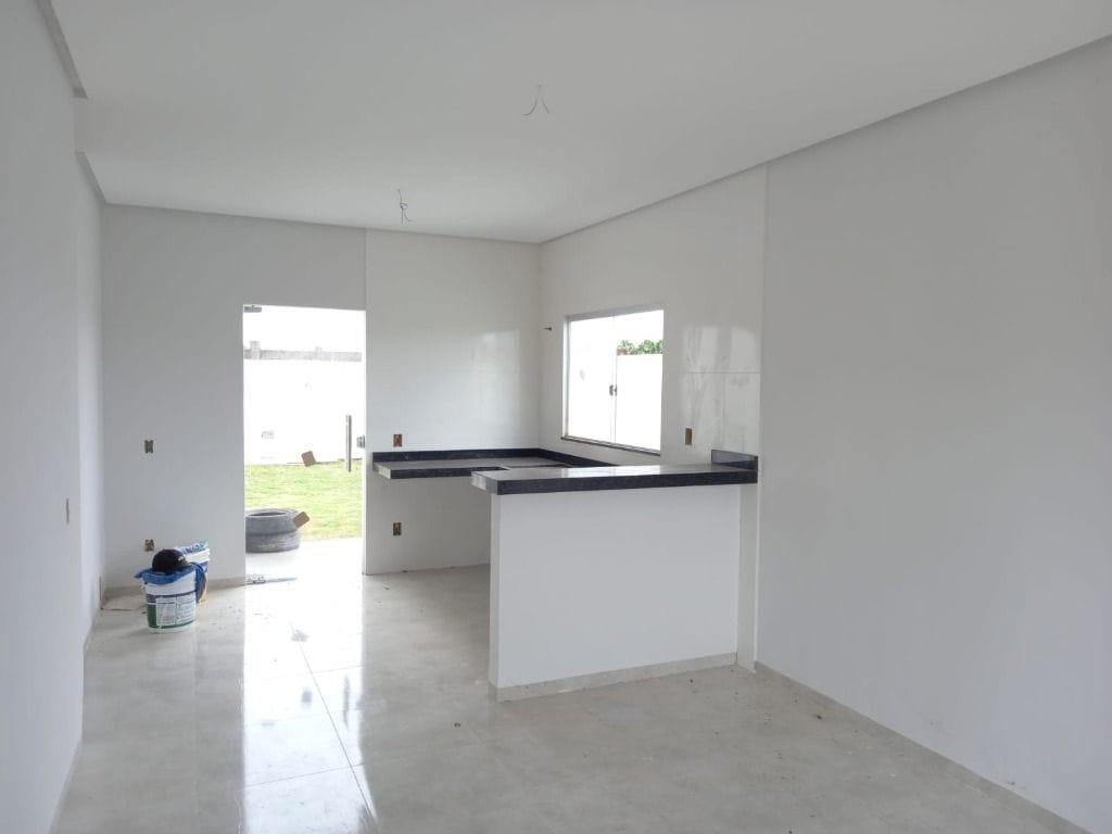 Casa à venda com 3 quartos, 85m² - Foto 5