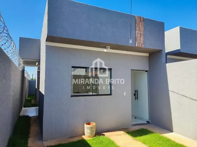 Casa 2 quartos e 2 banheiros, à venda, no bairro Residencial Buena Vista III em Goiânia