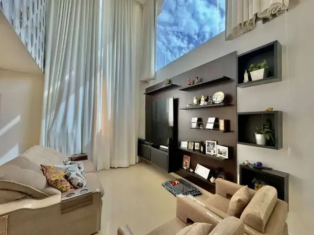 Casa com 329m² 4 quartos e 5 banheiros, à venda, no bairro Esperança em Londrina