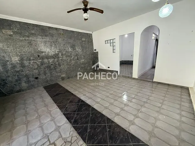 Casa 2 quartos e 2 banheiros, à venda, no bairro Parque Residencial São Joaquim em Santa Bárbara D'Oeste
