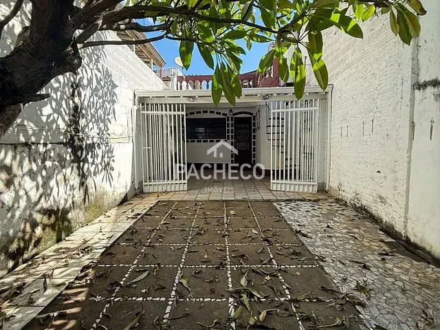 Casa 2 quartos e 2 banheiros, à venda, no bairro Parque Residencial São Joaquim em Santa Bárbara D'Oeste
