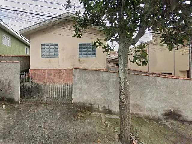 Casa com 680m² 5 quartos e 3 banheiros, à venda, no bairro Dom Bosco em Poços de Caldas