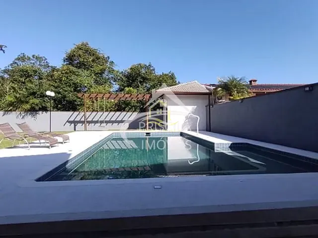Casa com 950m² 4 quartos e 6 banheiros, à venda, no bairro Morada da Praia em Bertioga