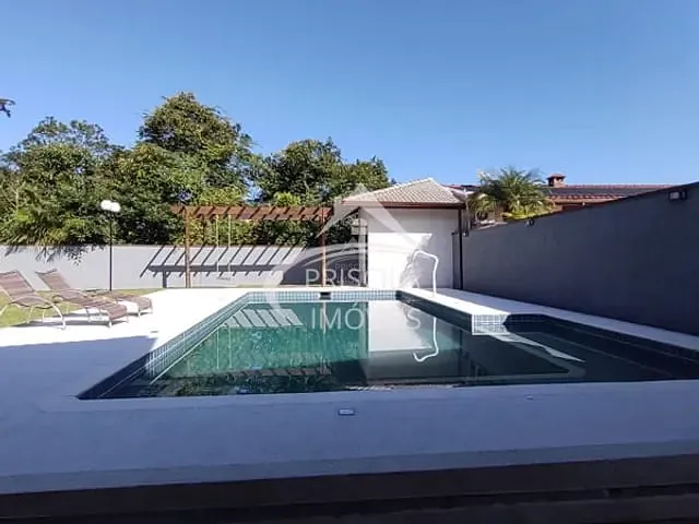 Casa com 950m² 4 quartos e 6 banheiros, à venda, no bairro Morada da Praia em Bertioga