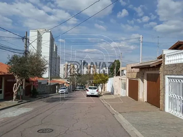 Casa com 208m² 3 quartos e 3 banheiros, à venda, no bairro Jardim das Samambaias em Jundiaí